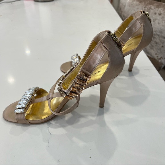 Nine West beige heels with strass - Picture 4 of 7